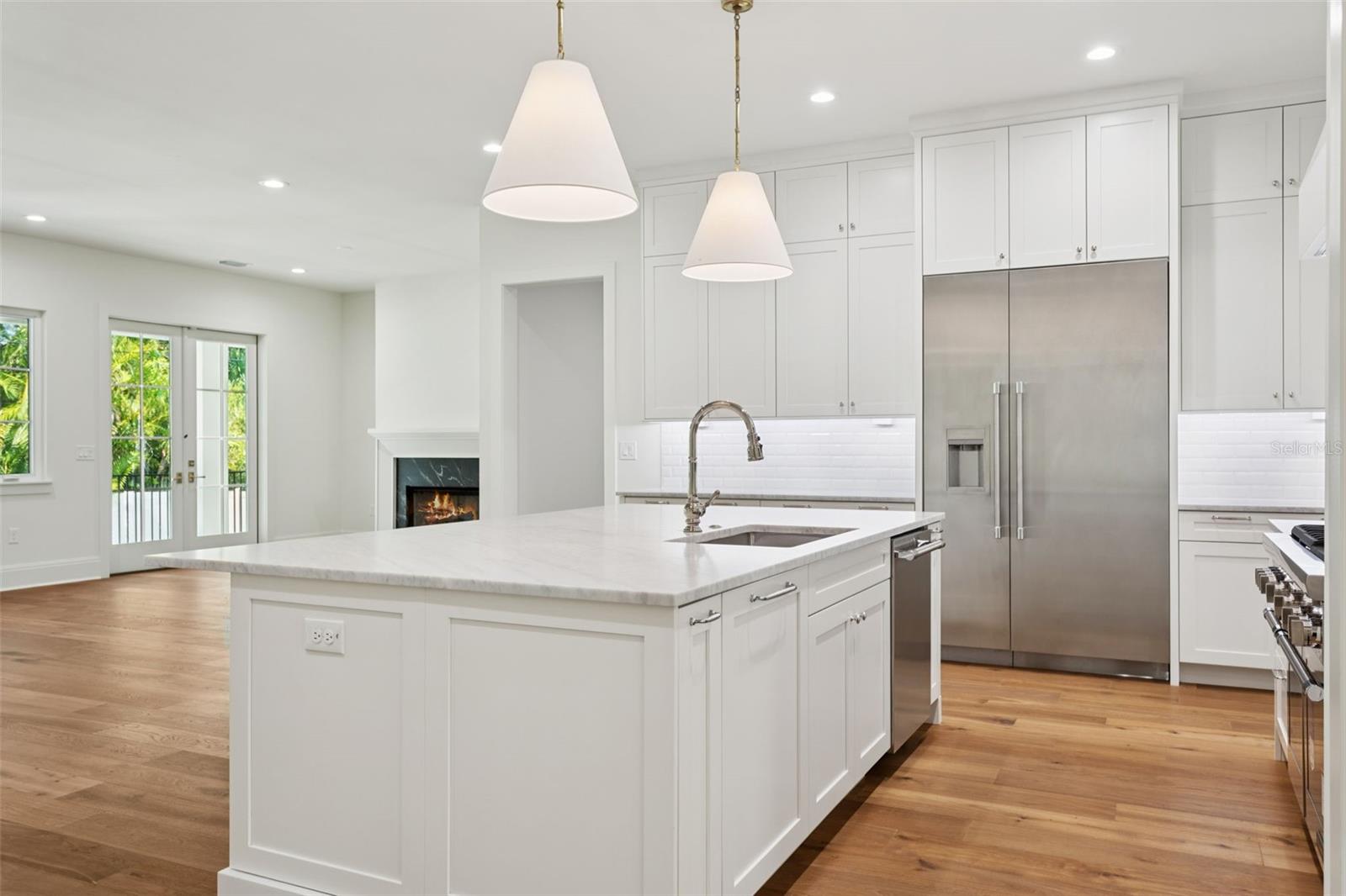 SUNSET PARK - Residential