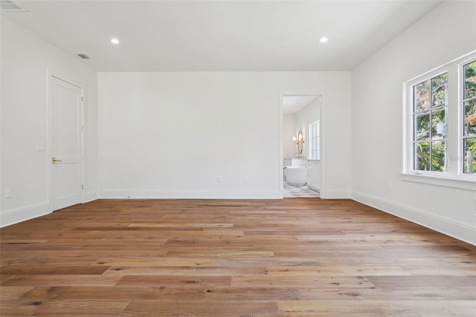 SUNSET PARK - Residential