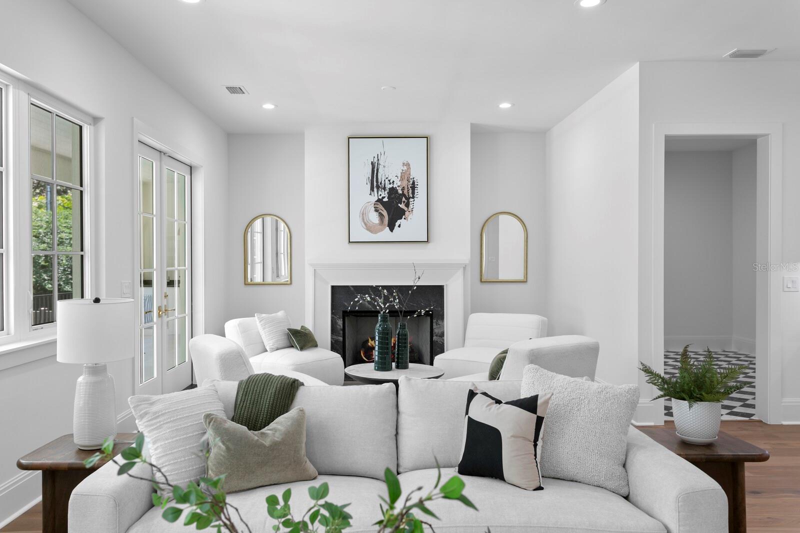 SUNSET PARK - Residential