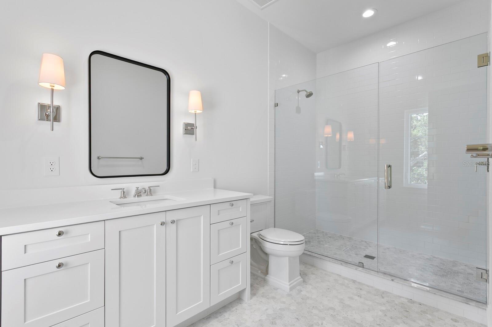 SUNSET PARK - Residential