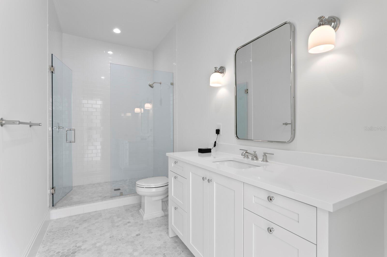 SUNSET PARK - Residential