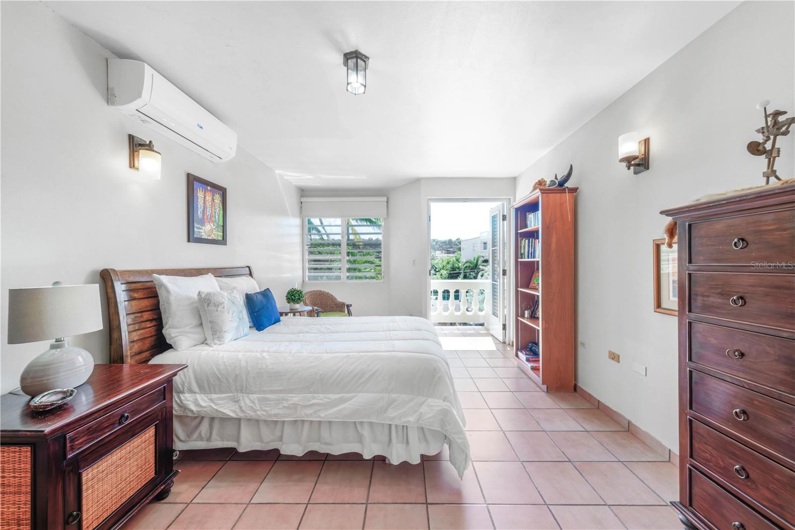 ISABELA - Residential