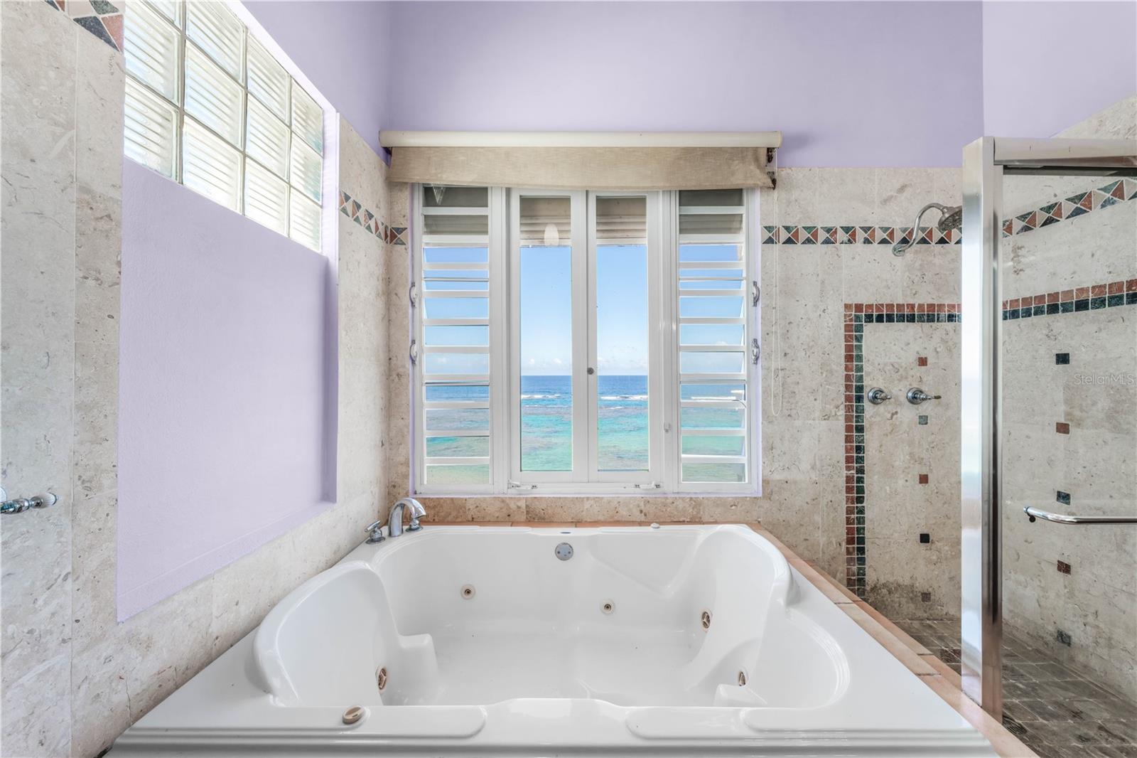 ISABELA - Residential