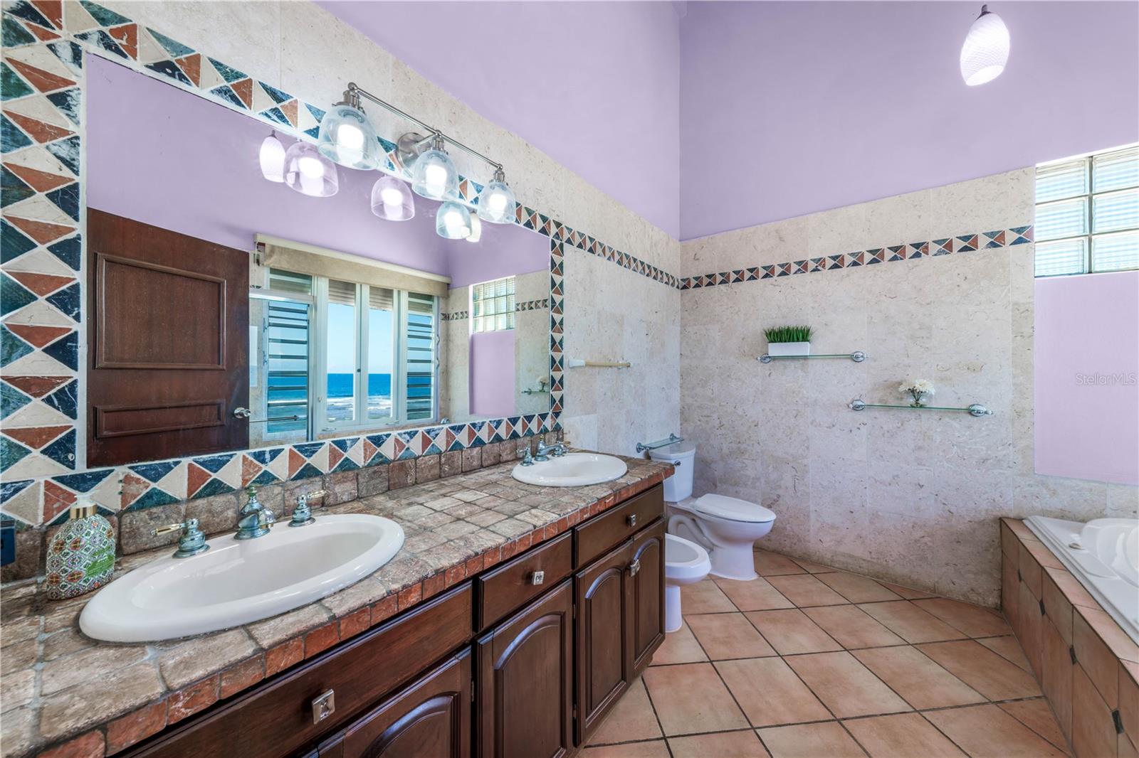 ISABELA - Residential