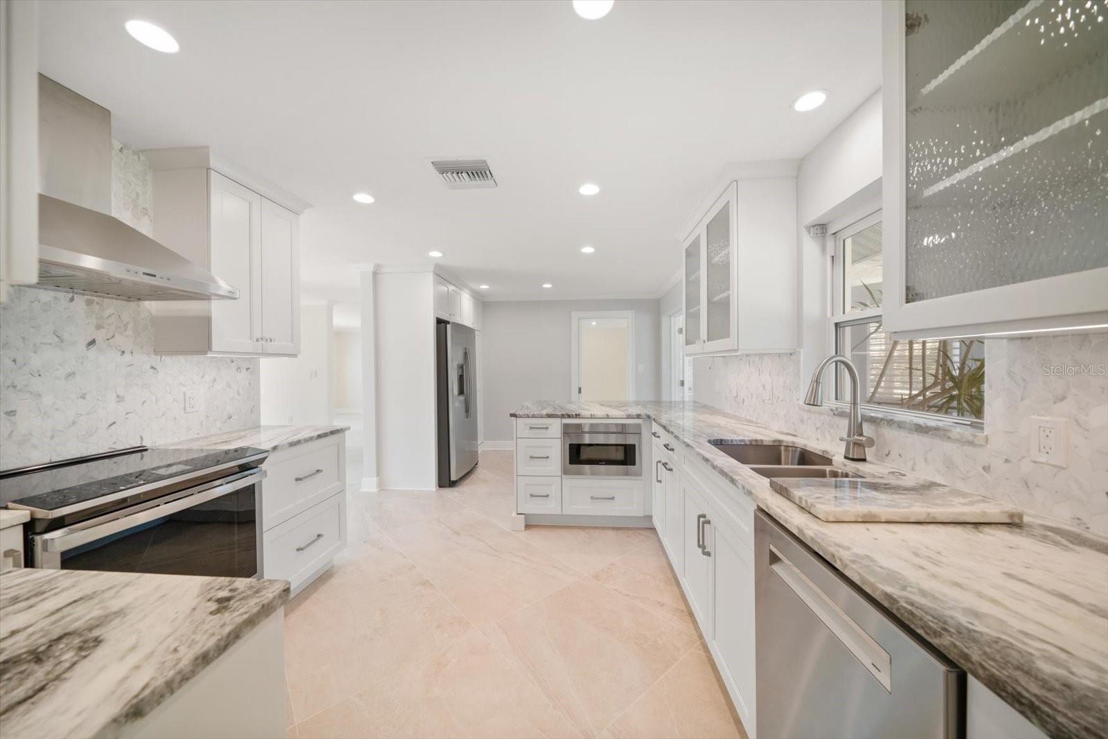 MCLAUGHLIN SUB - Residential