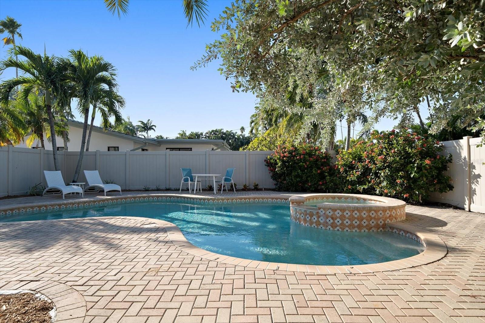 MCLAUGHLIN SUB - Residential