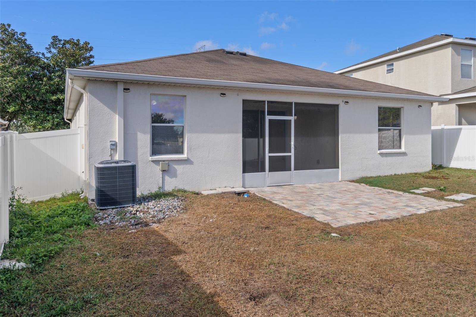 SPRING RIDGE - Residential