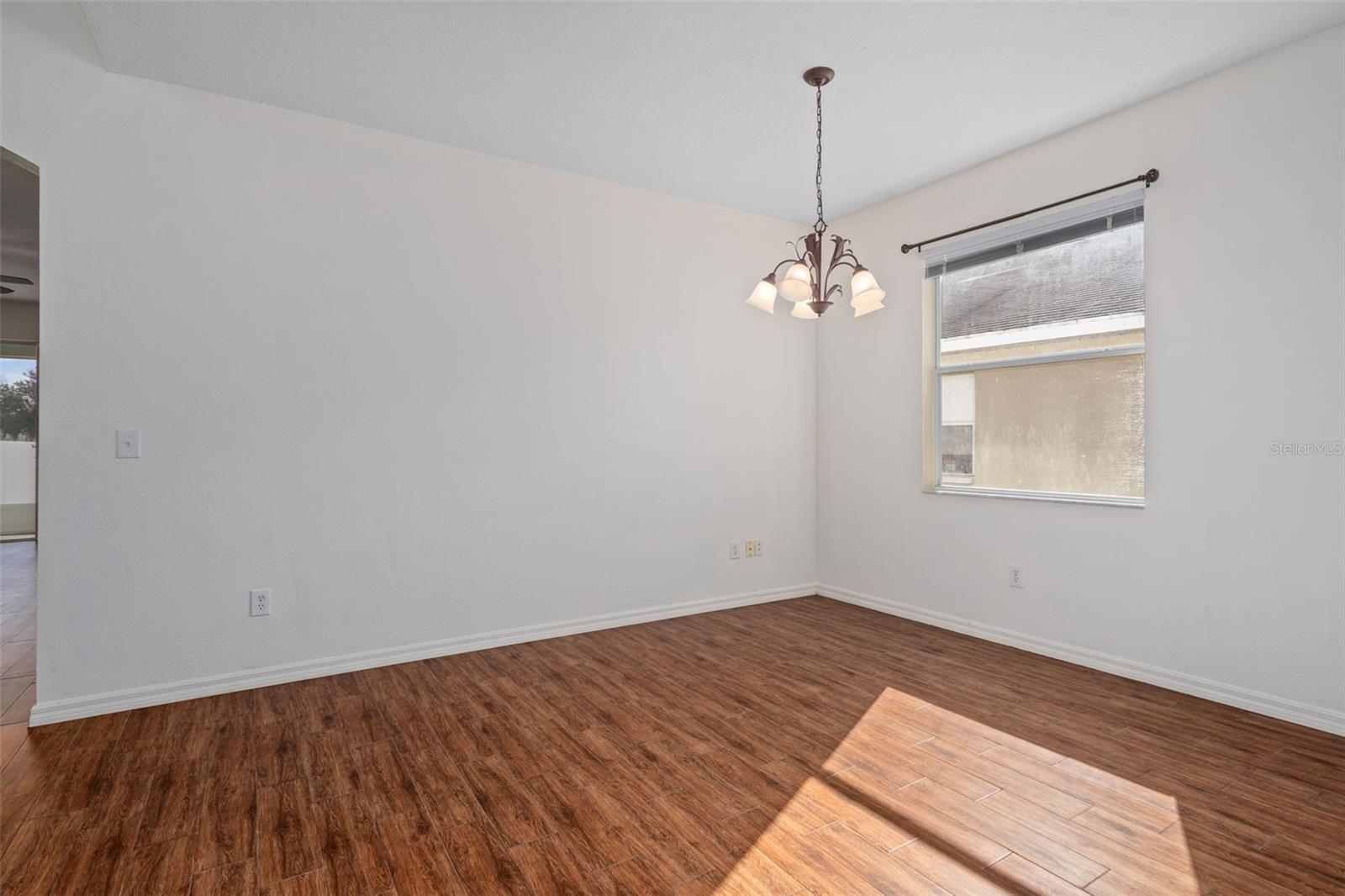 SPRING RIDGE - Residential