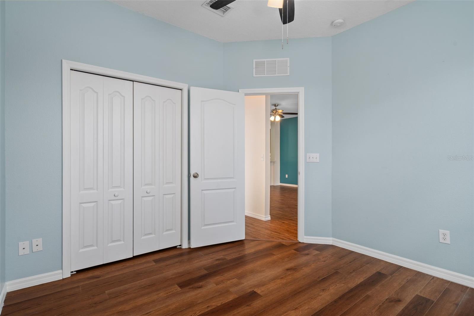 SPRING RIDGE - Residential