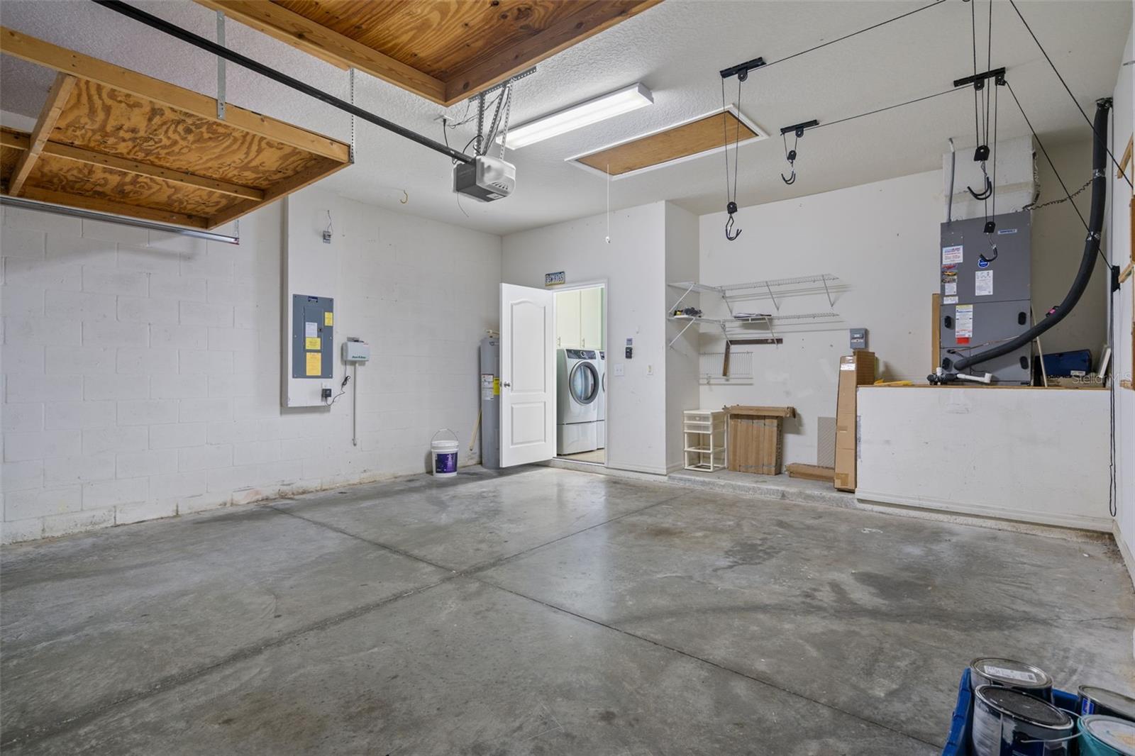 SPRING RIDGE - Residential