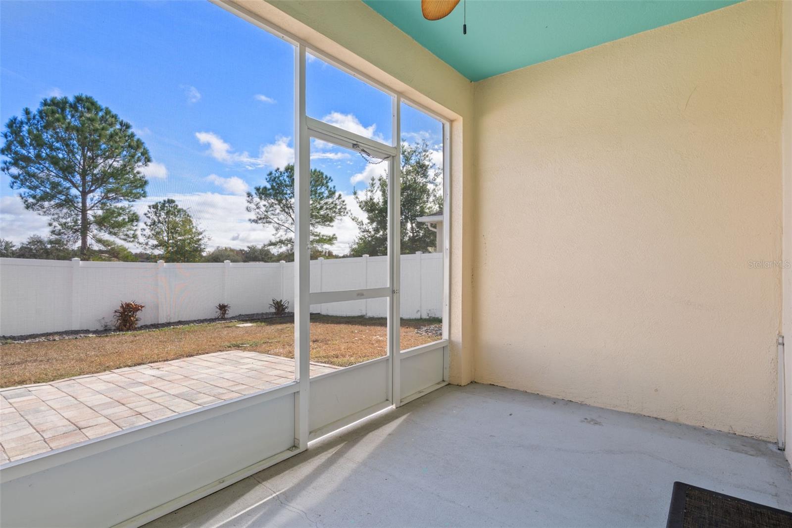 SPRING RIDGE - Residential