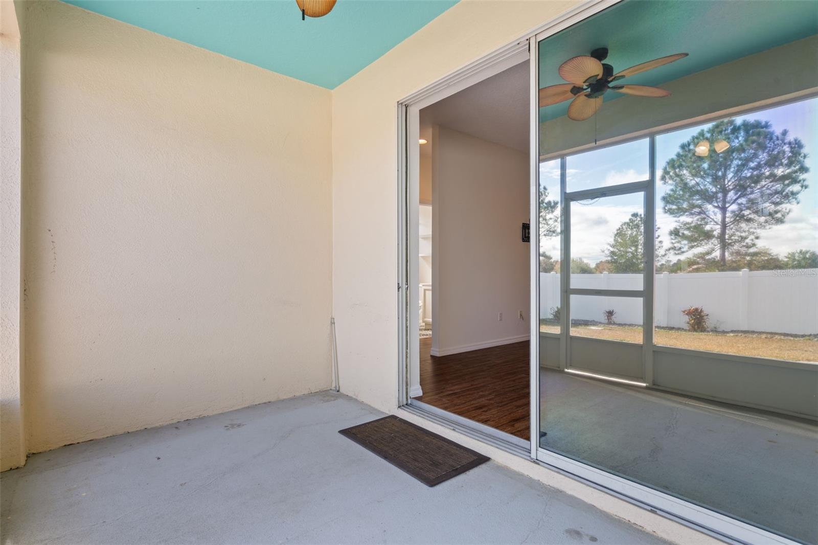 SPRING RIDGE - Residential