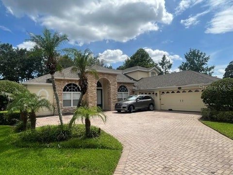 Property photo of 13856 Glynshel Drive, Winter Garden, FL 34787