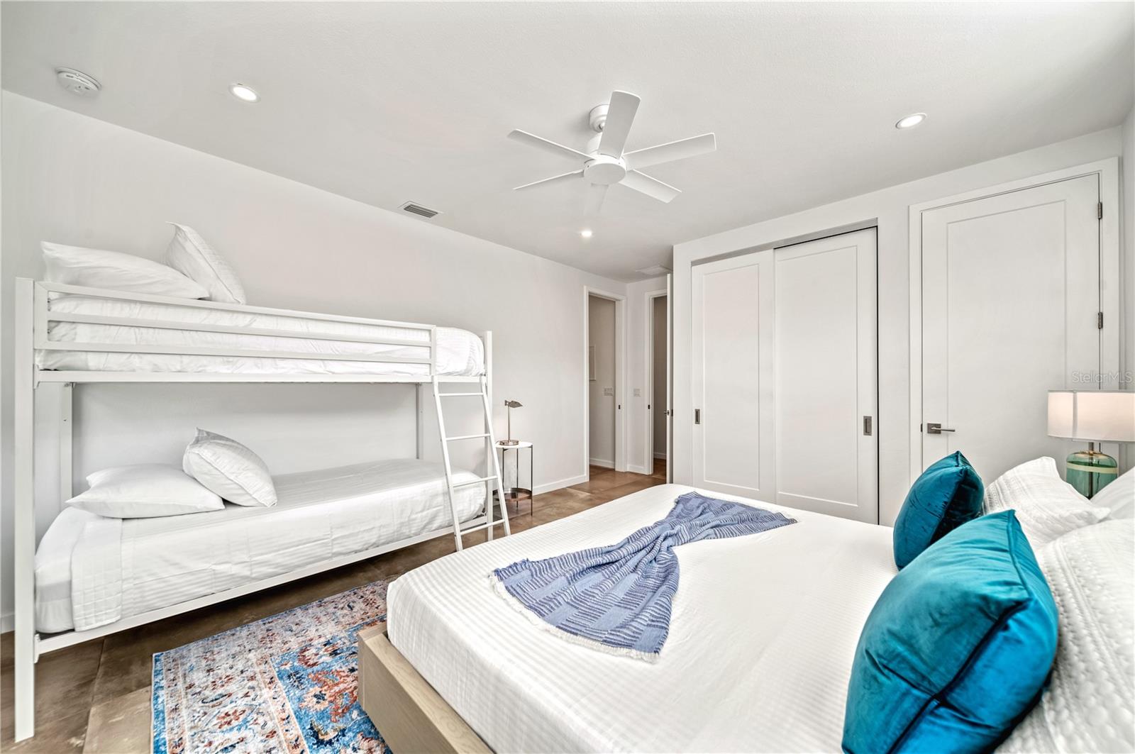 BATTLE & TURNER - Residential Lease