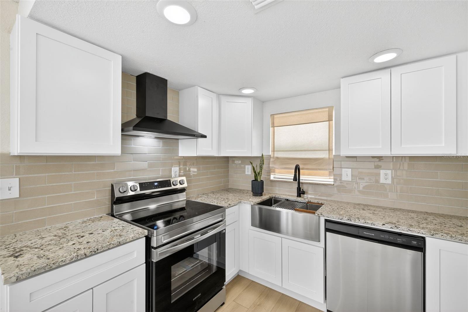 VARN W R ADD - Residential Lease