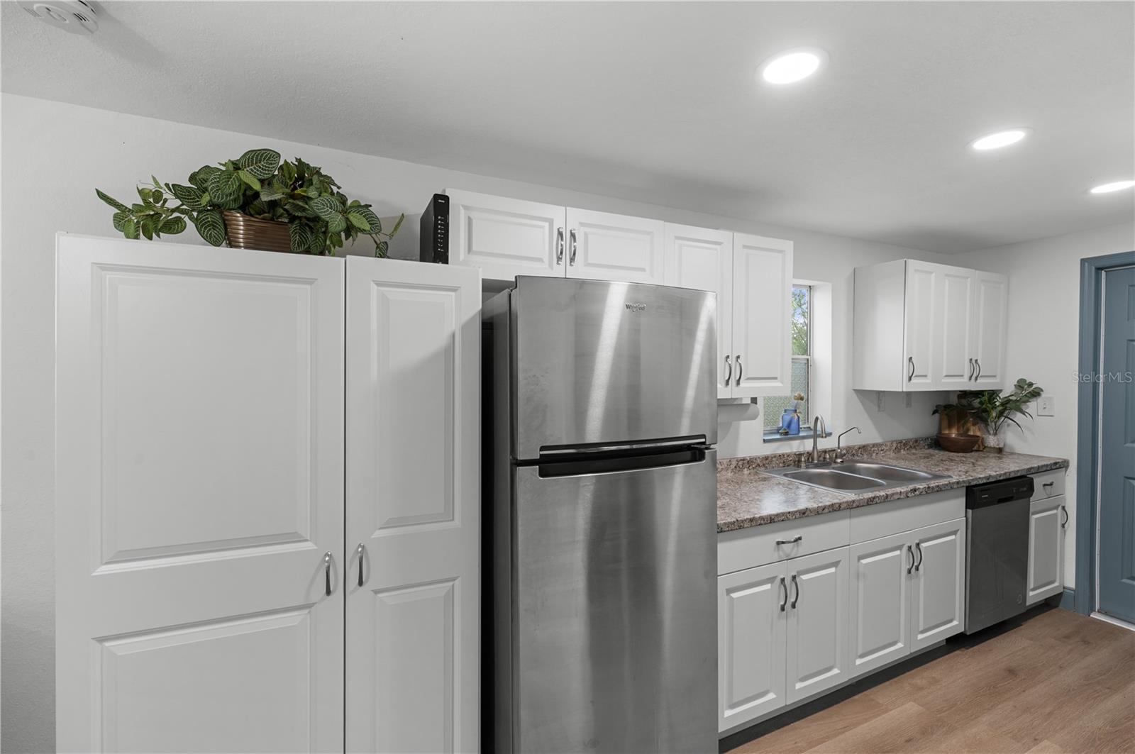 CITY PARK SUB - Residential