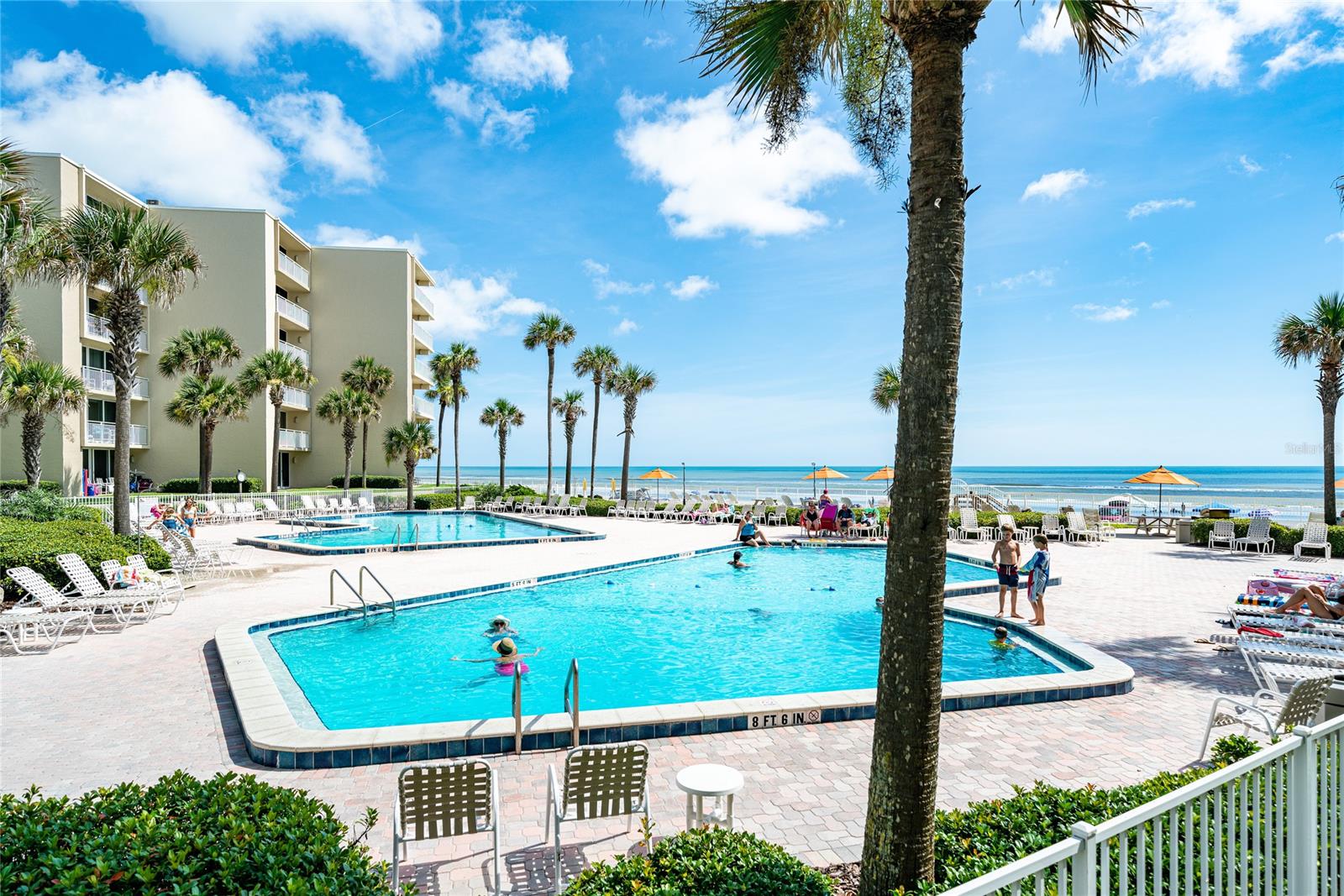 Pelican - Residential