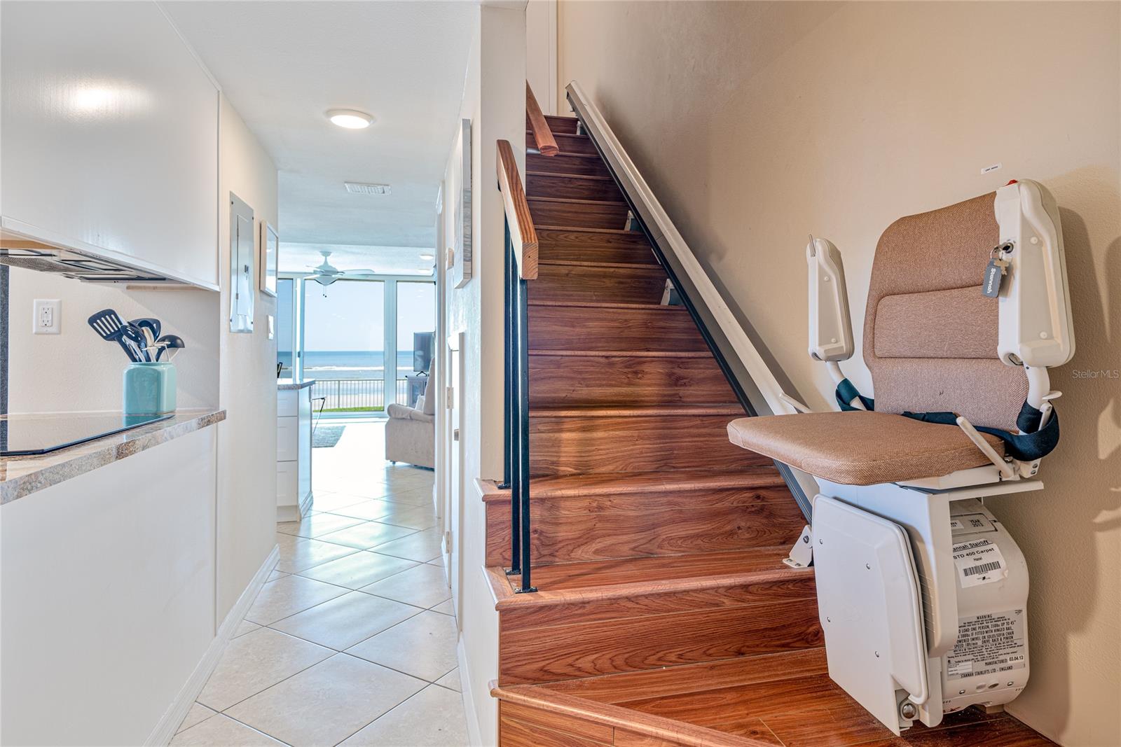 Pelican - Residential