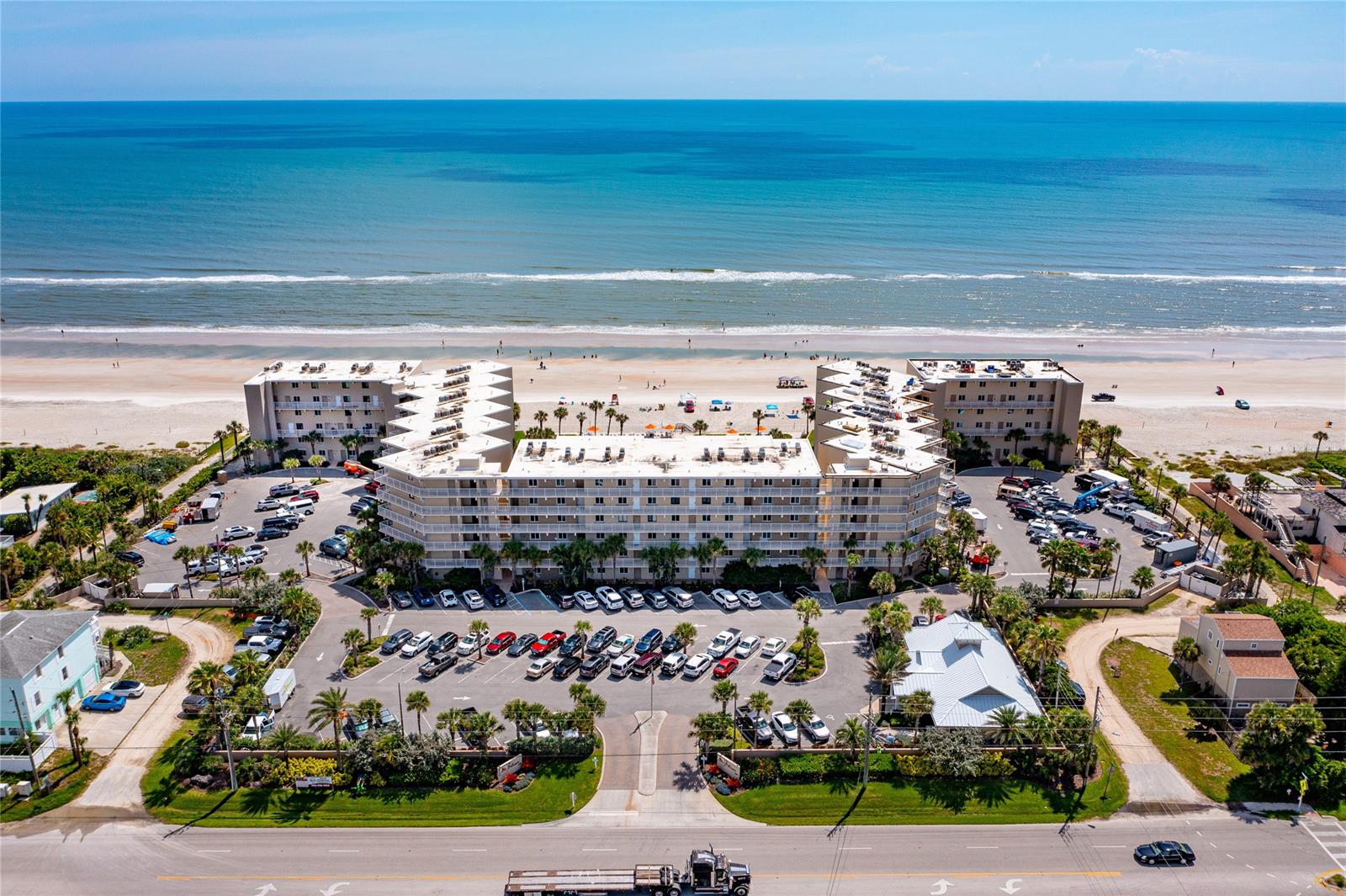 Pelican - Residential