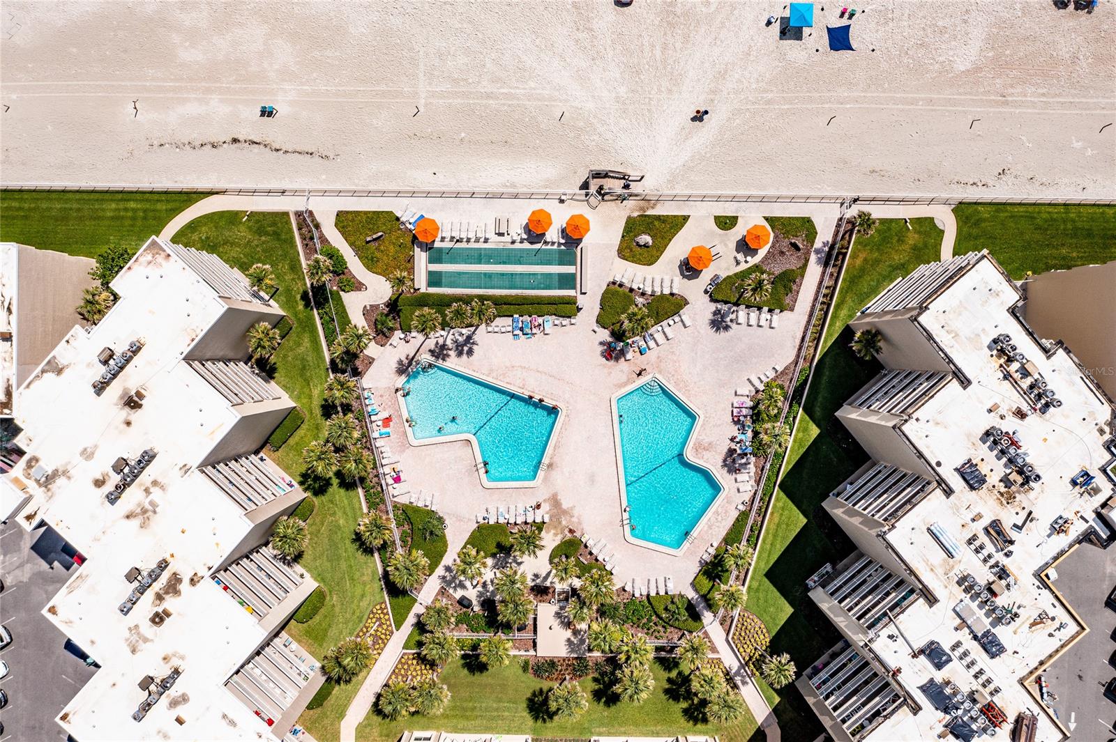 Pelican - Residential