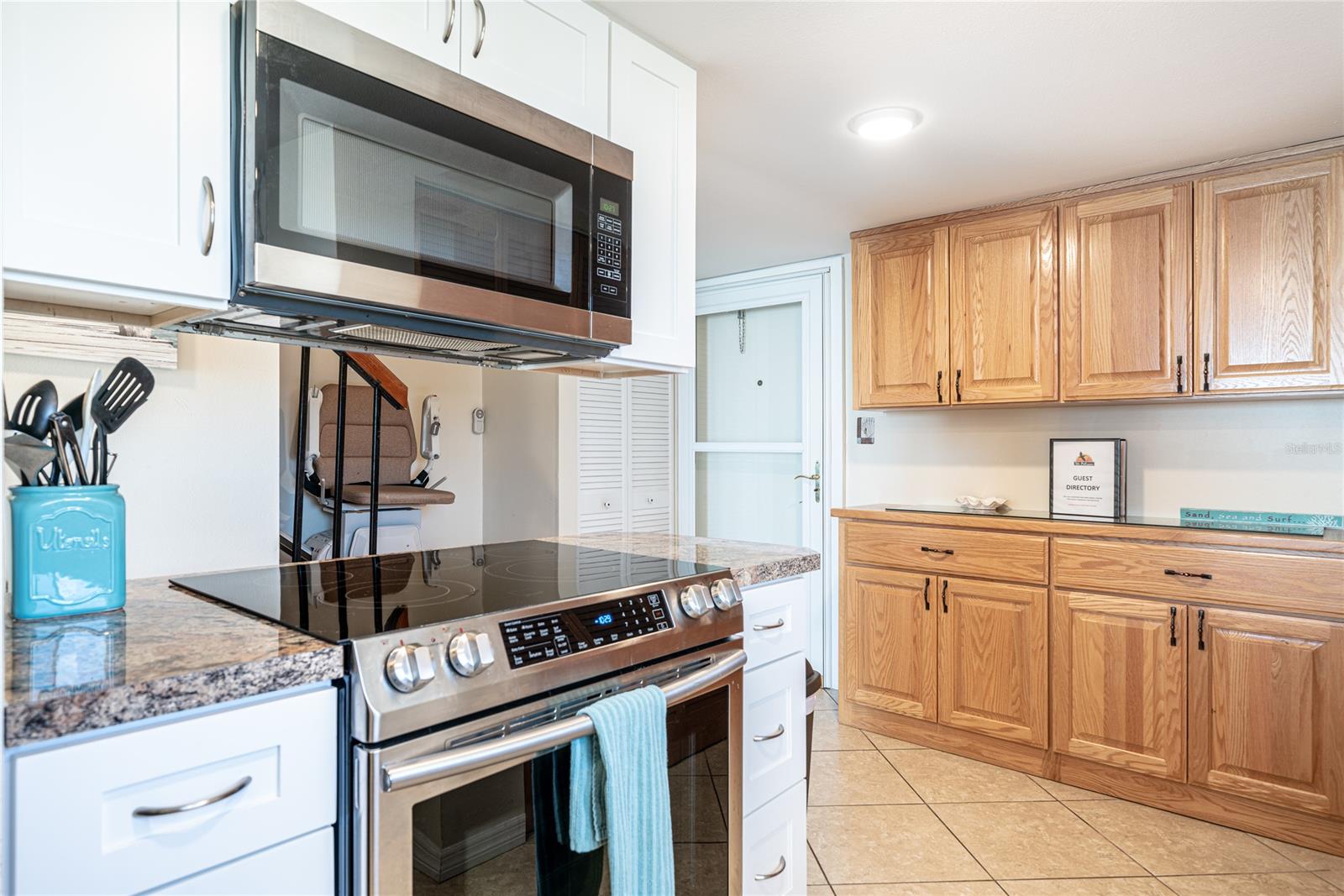 Pelican - Residential