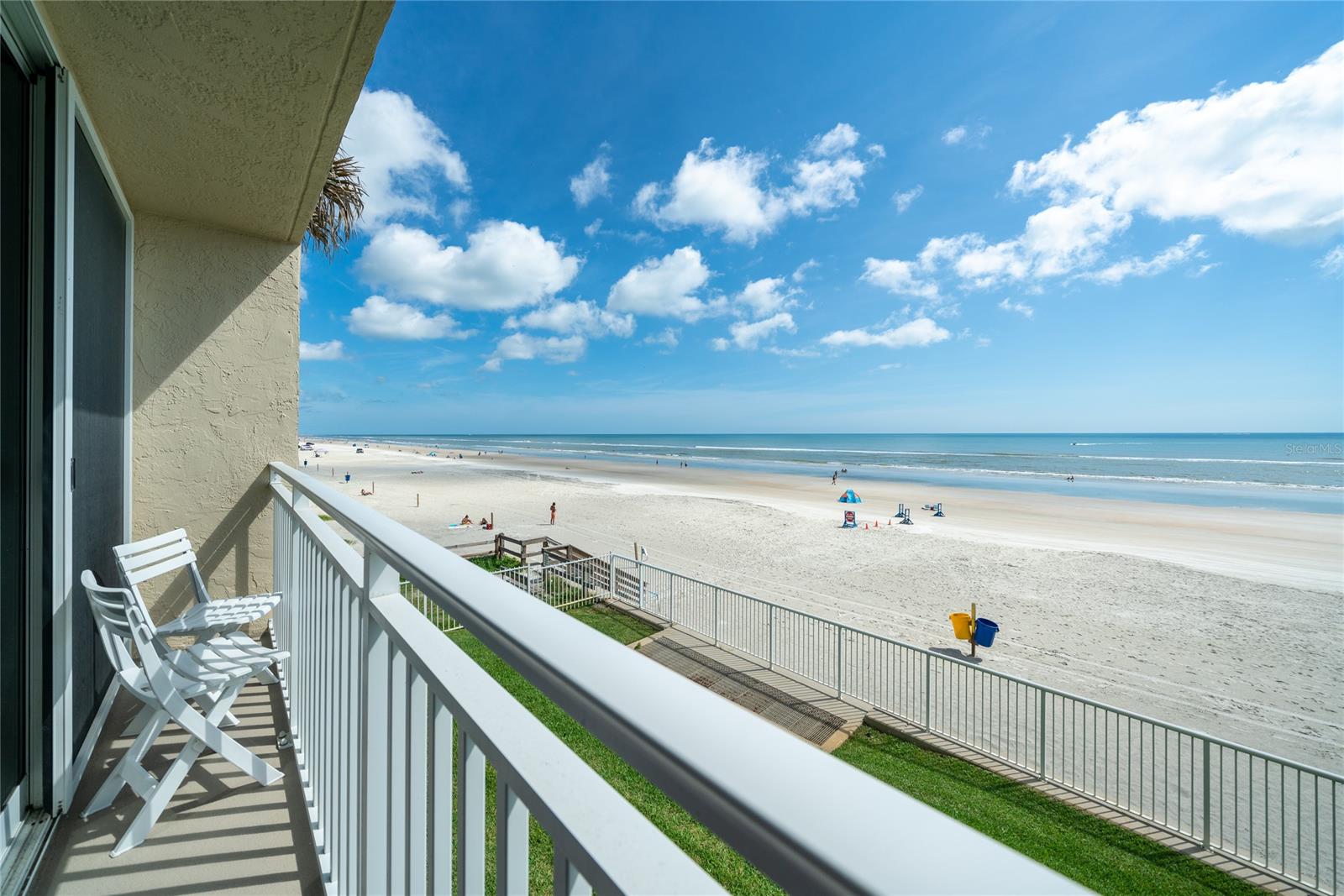 Pelican - Residential