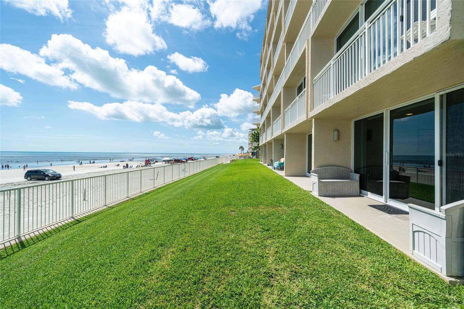 Pelican - Residential