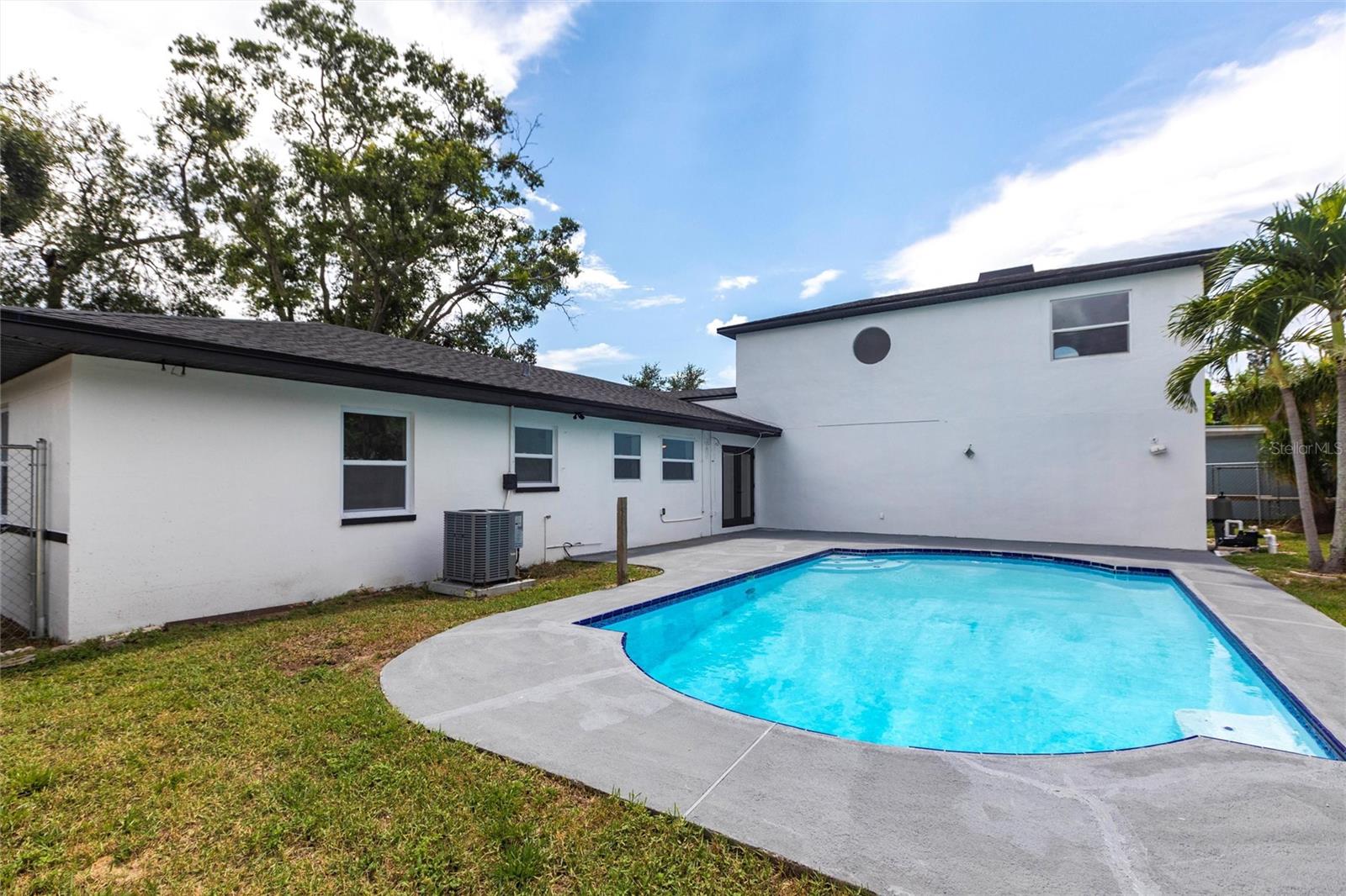 GARDEN MANOR SEC 1 REP - Residential