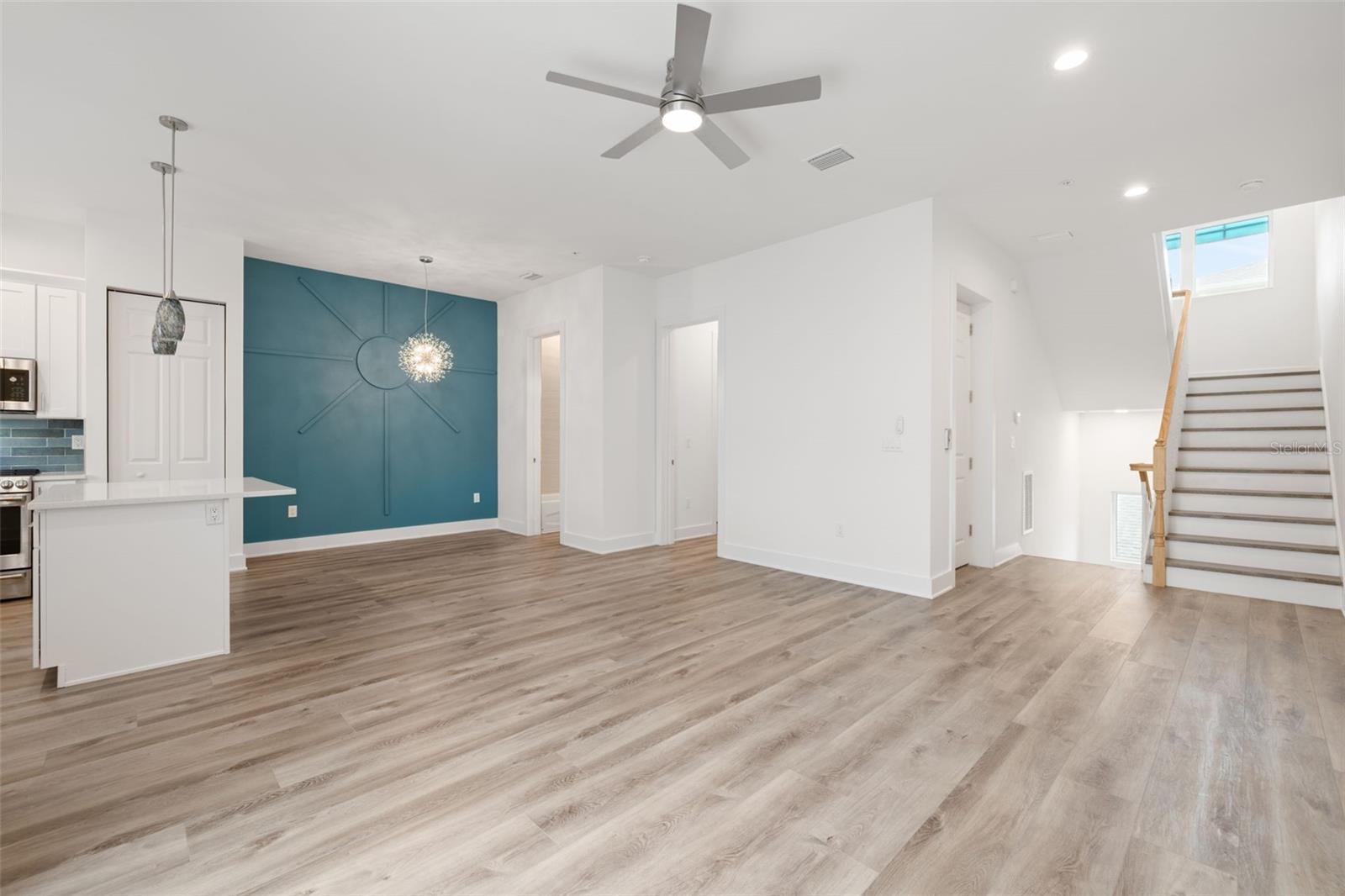 15405 GULF BLVD B2