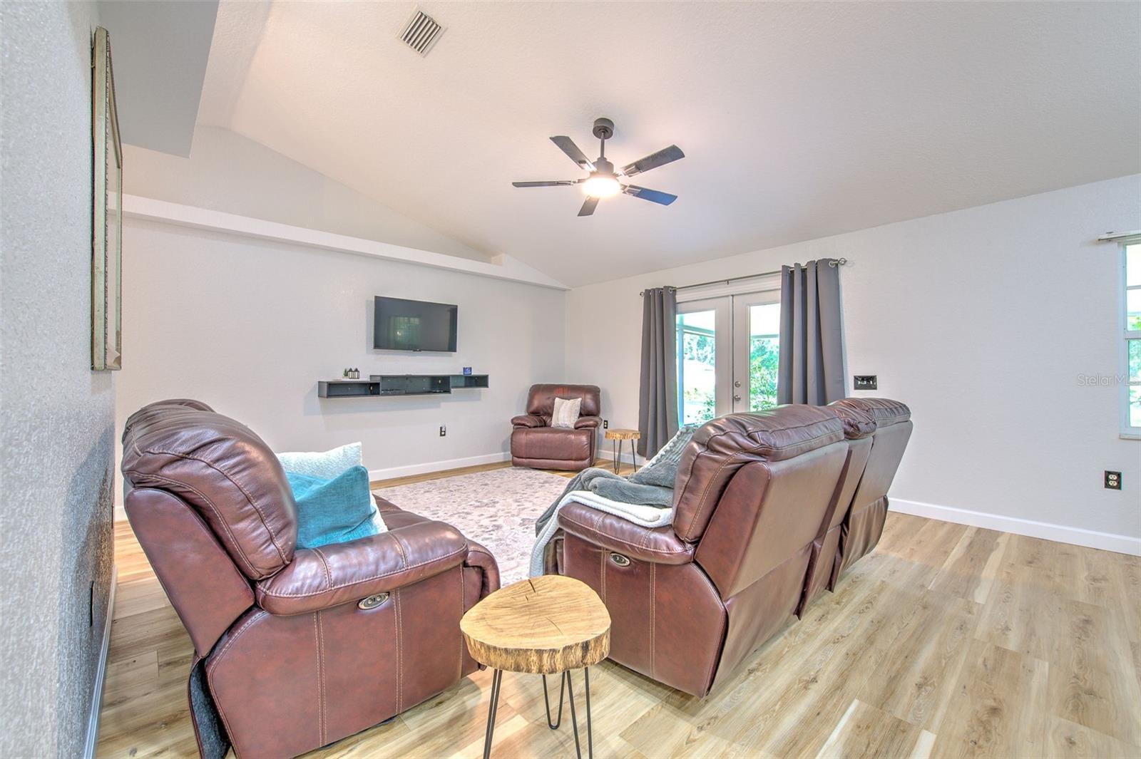 UNPLATTED - Residential