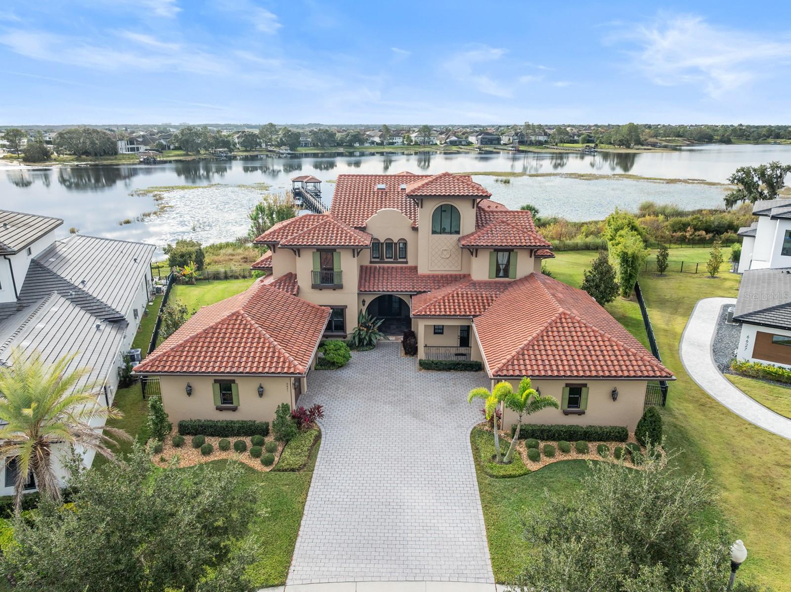 SIGNATURE LAKES, INDEPENDENCE - Residential