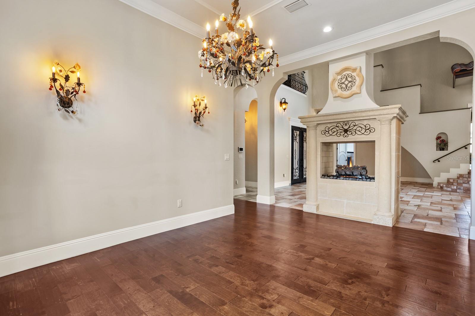 SIGNATURE LAKES, INDEPENDENCE - Residential