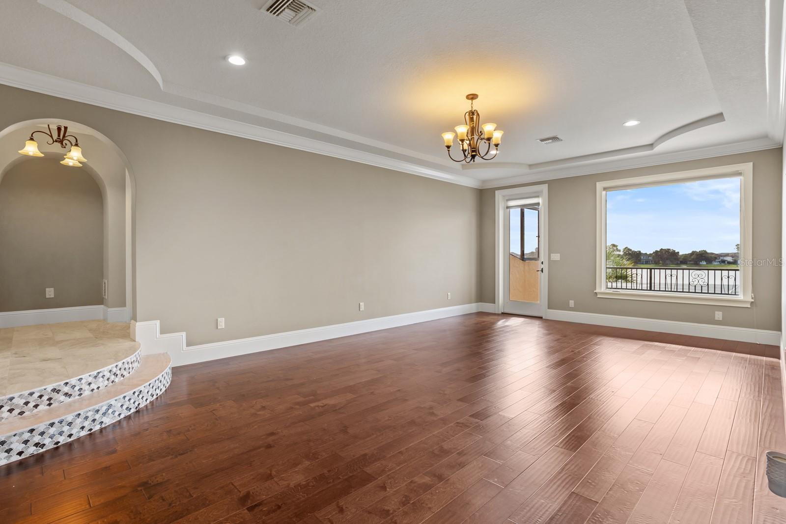 SIGNATURE LAKES, INDEPENDENCE - Residential