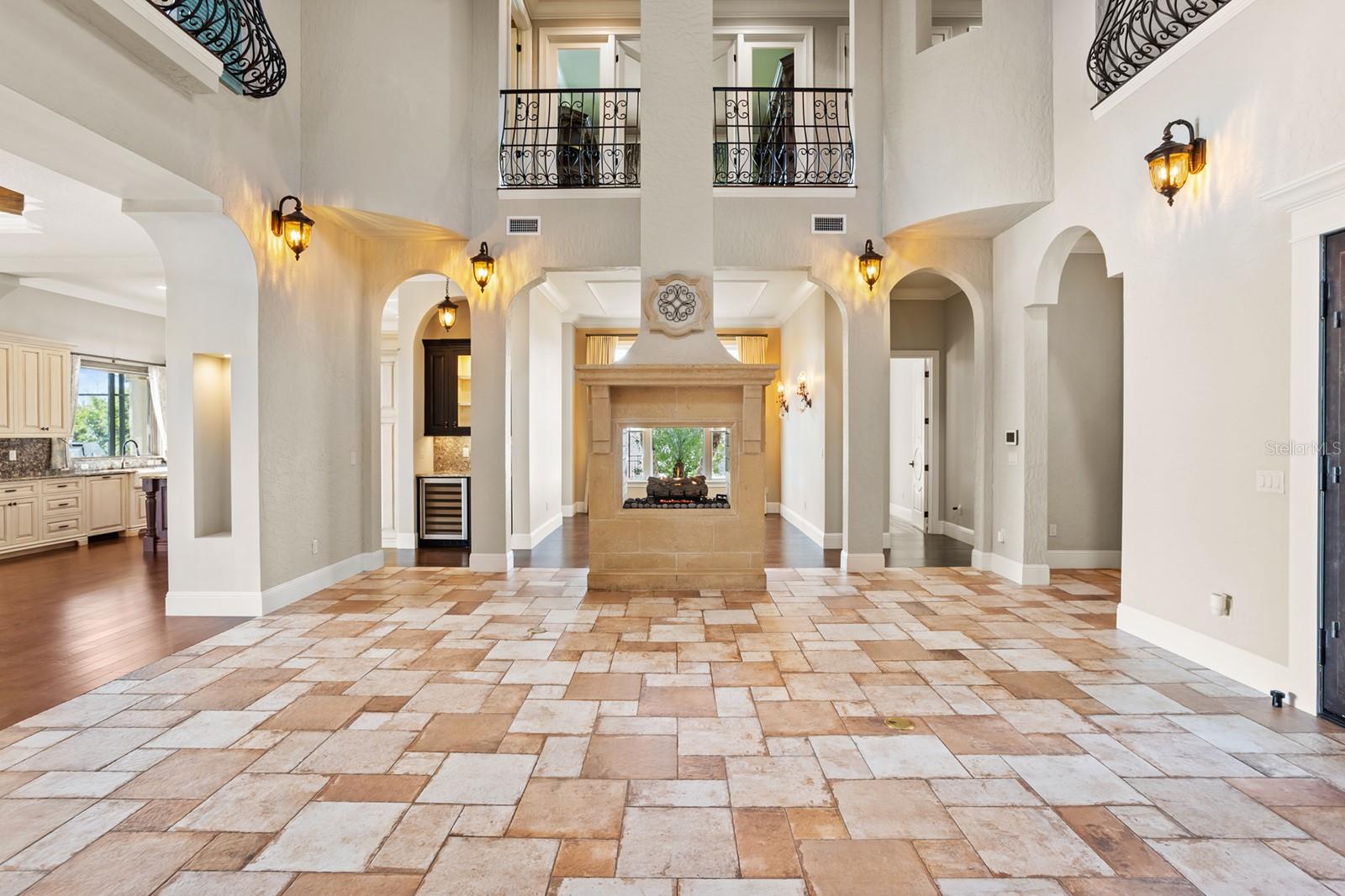 SIGNATURE LAKES, INDEPENDENCE - Residential