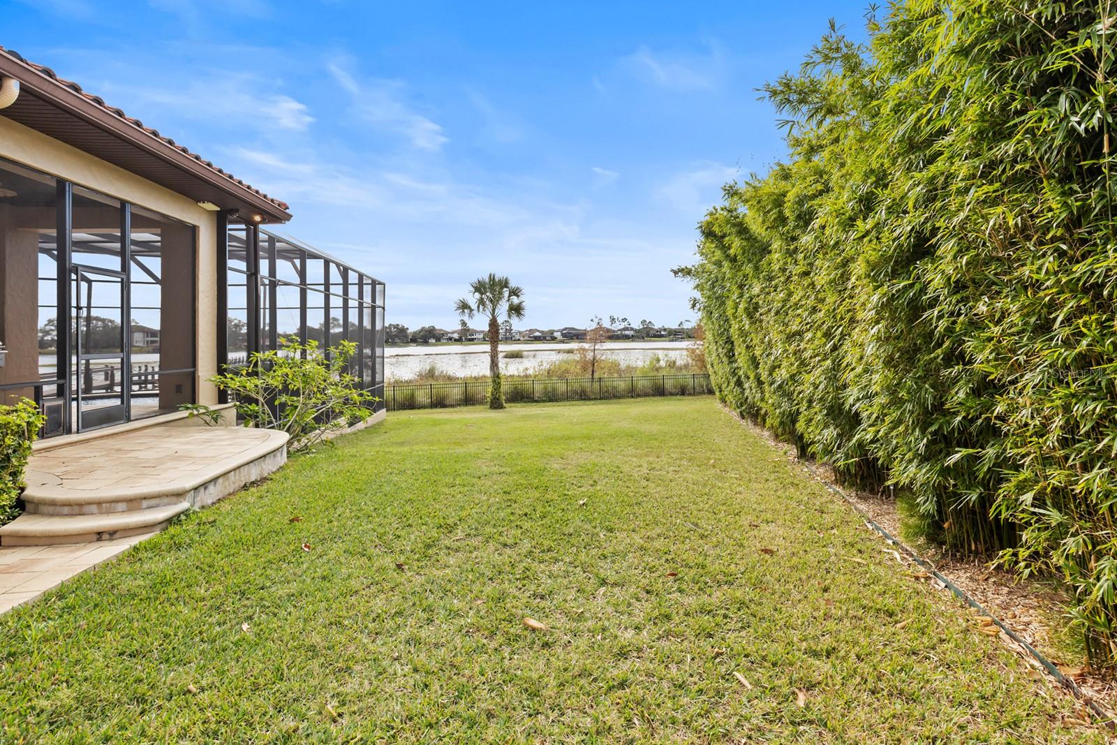 SIGNATURE LAKES, INDEPENDENCE - Residential