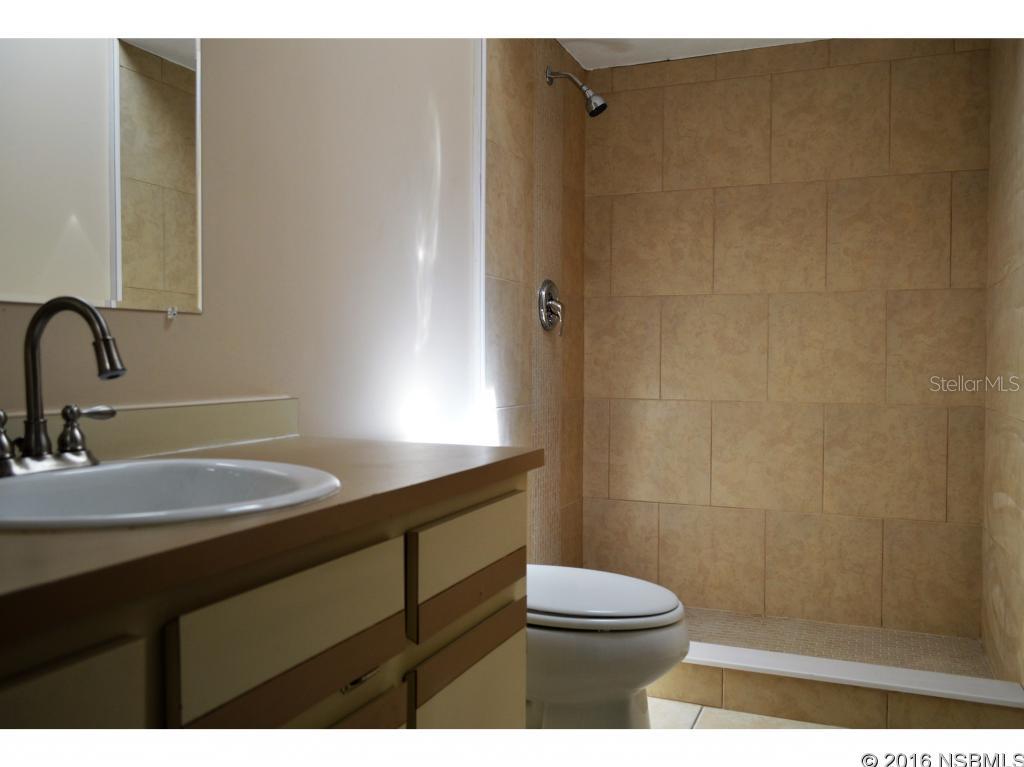 Florida Shores 01 - Residential