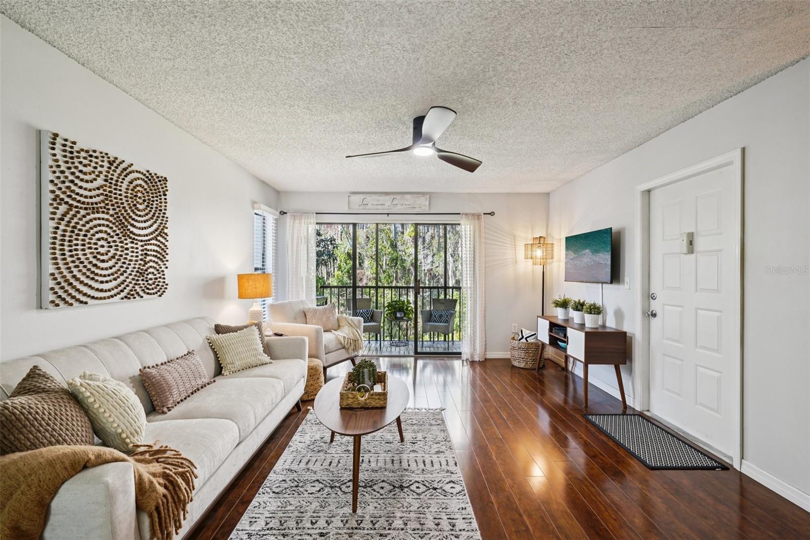 1290 PINE RIDGE E F2