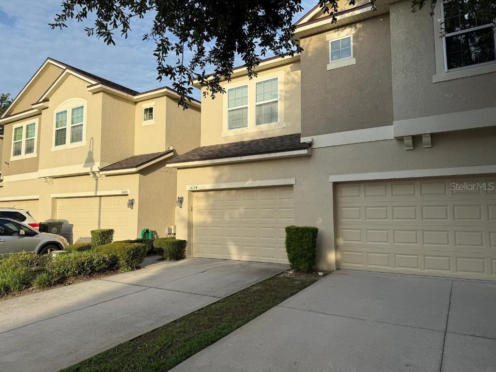1634 PLUMERIA PLACE