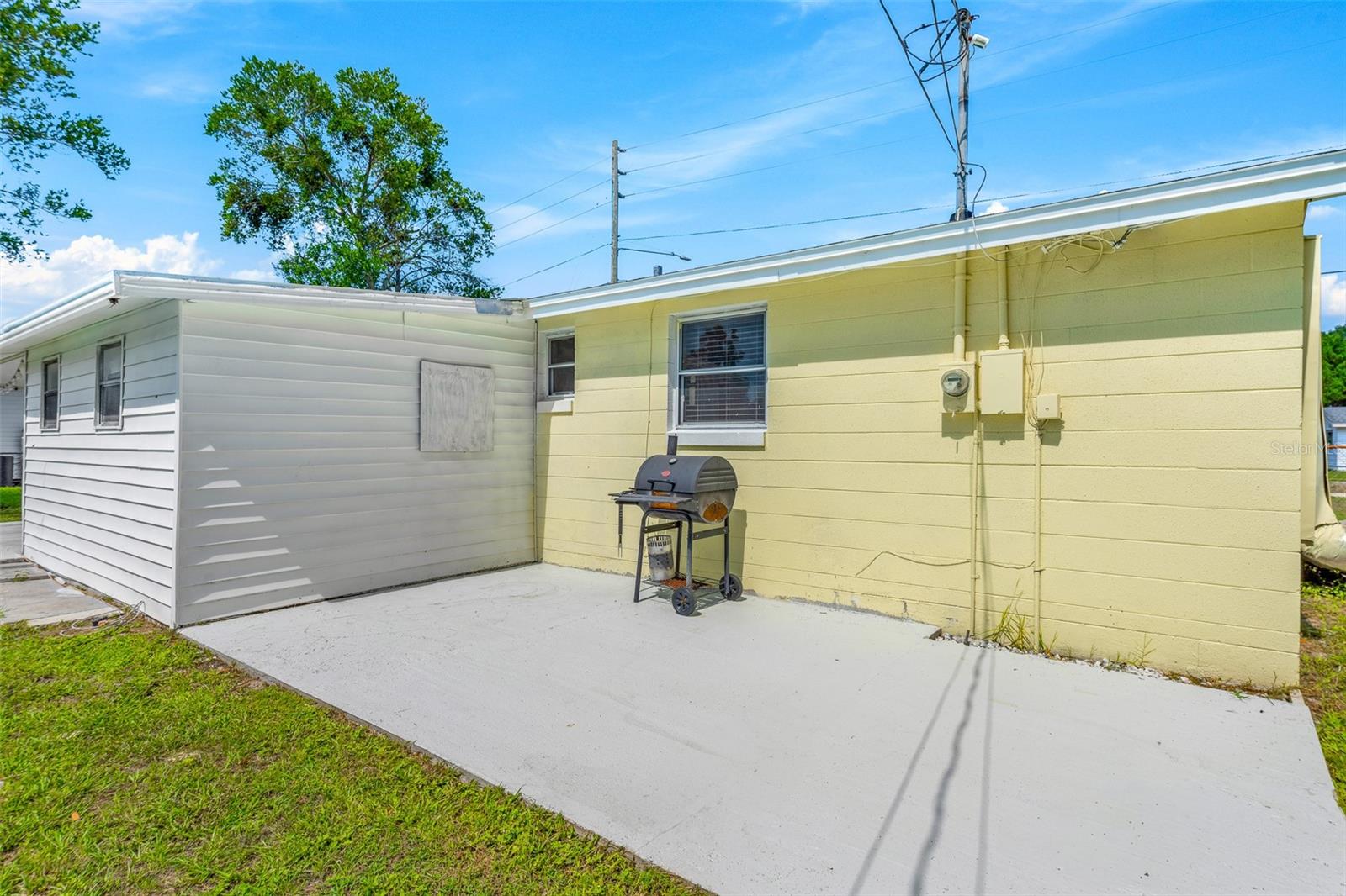DELTONA LAKES UNIT 10 IN 25 & 36 18 30 - Residential