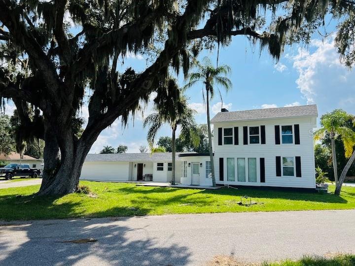 Unique Opportunity in Bradenton, Florida!
4 Bedrooms | 4 Bathrooms | 3,497 Sq.| 2 Stories | 3 LOTS!
Come and explore this stunning, fully rebuilt home, just minutes from Anna Maria Island, Bradenton Beach, and all the gorgeous beaches in the area. This beautiful property offers not only elegance and comfort but also an incredible amount of space and potential.
Key Features: 4 spacious bedrooms and 4 1/2 modern bathrooms, 3,497 Sq. of living space across two stories, Private pool for those sunny Florida days, Pickleball court and play areas for all ages, Plenty of parking space for boats, RVs, and multiple vehicles. Situated on 3 lots, giving you endless possibilities. One of the lots includes an unfinished structure, ideal to convert into an efficiency unit or guest house. Another lot is already projected for a future home. This is a perfect opportunity for developers, investors, or anyone looking for a large, flexible living space. Incredible Airbnb / Short-Term Rental Potential: Thanks to its prime location near beaches, tourist attractions, and recreation areas, this property is perfect for Airbnb, Vrbo, or short-term rental income. Live in one part and rent out the rest or develop the extra lots into separate rental units. Prime location close to shopping, dining, and with quick access to major roads. Peaceful, welcoming community full of charm and potential.
Don’t miss out on this one-of-a-kind property. We’re confident you’ll fall in love the moment you see it!