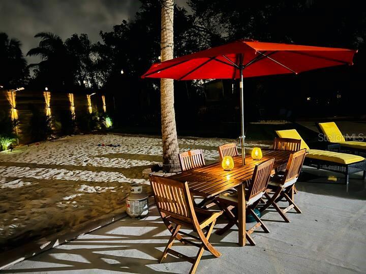 TROPICAL SHORES - Residential