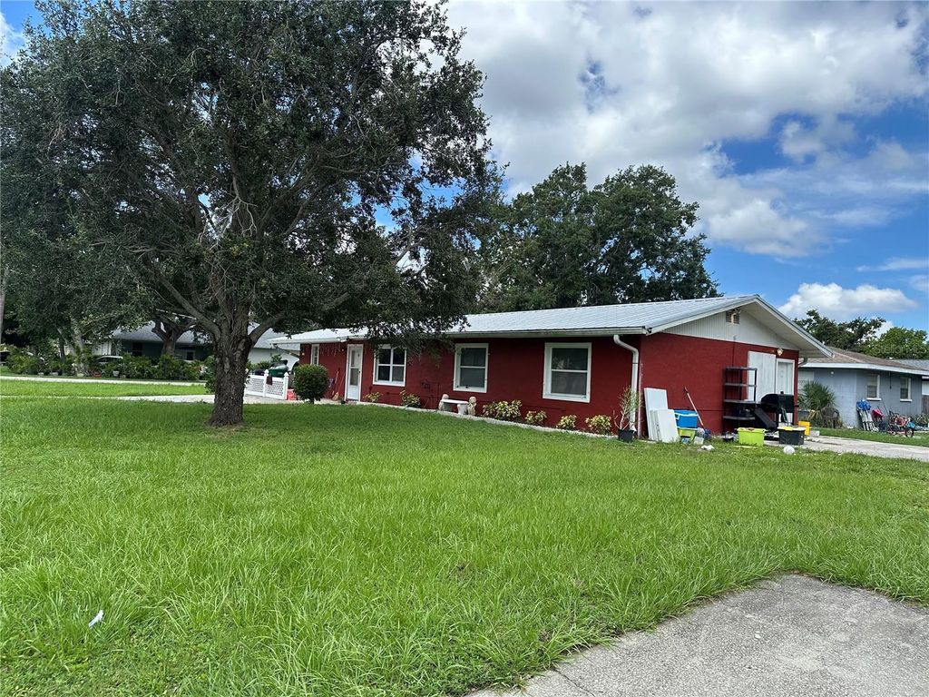 Photo of 1105 17th Avenue W, Palmetto, FL 34221 (MLS # A4657325)
