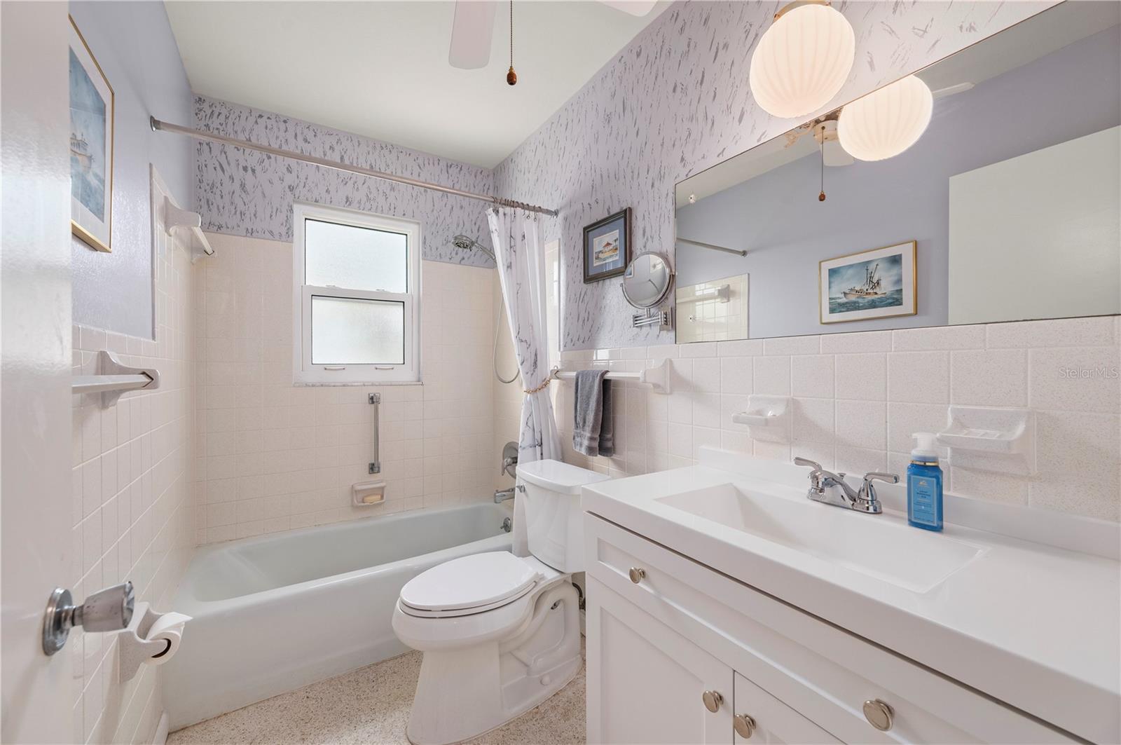 GROVE CITY TERRACE - Residential