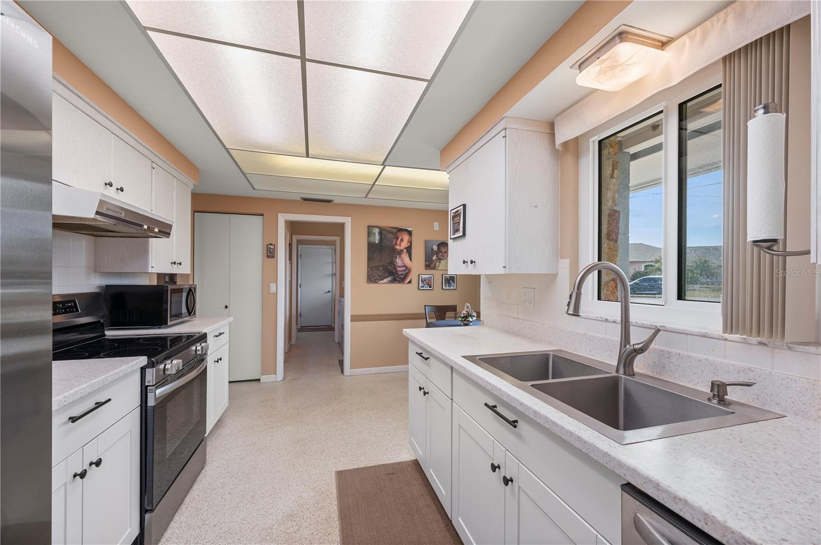 GROVE CITY TERRACE - Residential