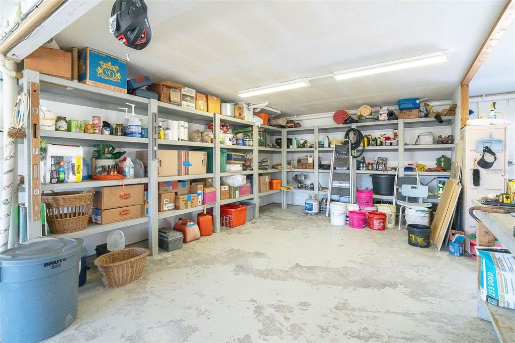 listing image 38