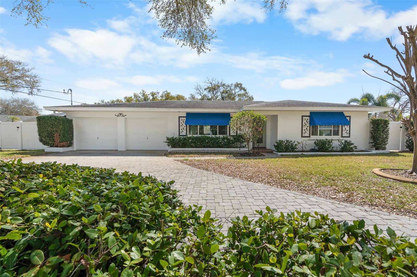 OAK LAKE ESTATES - Residential