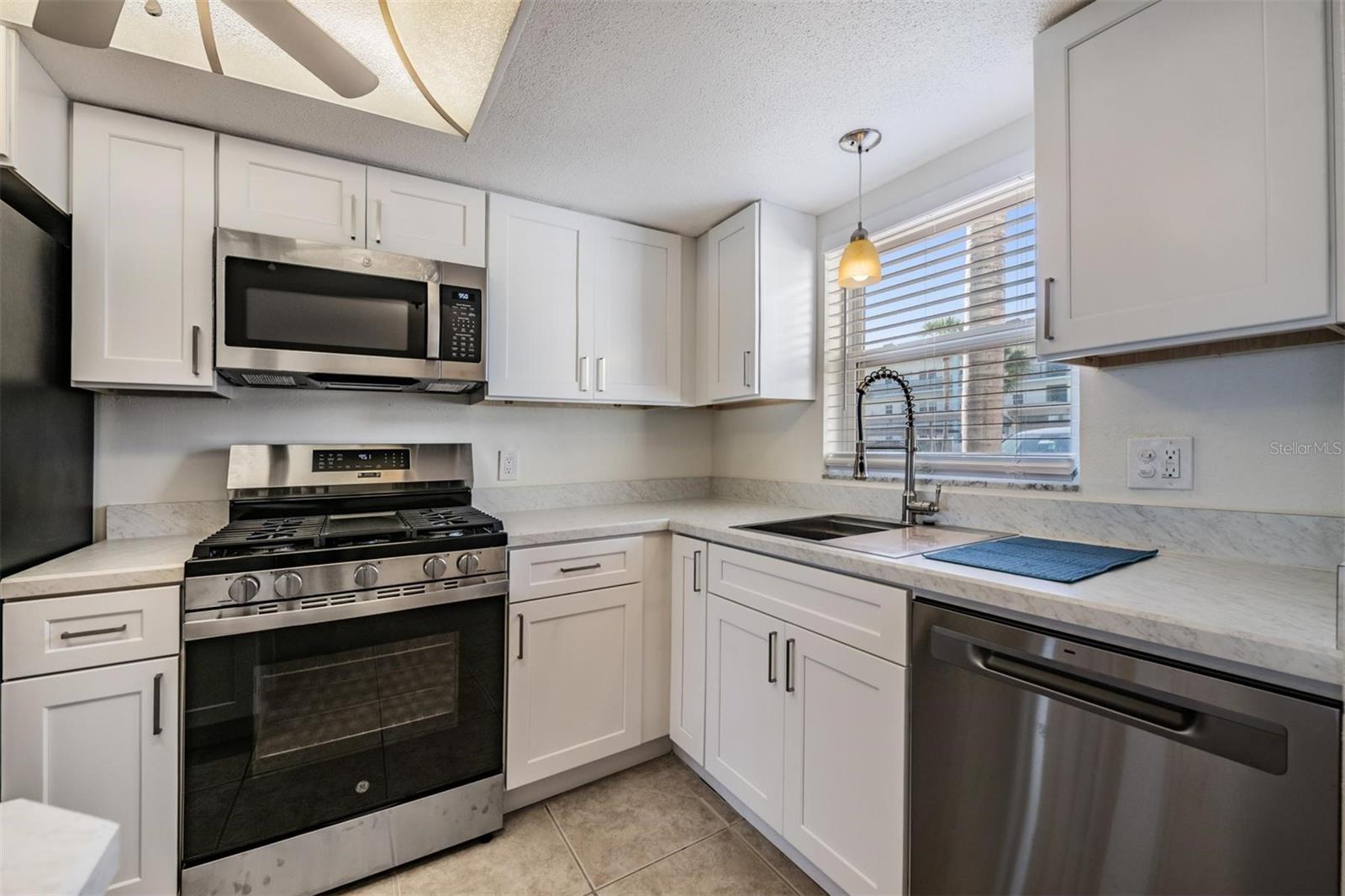 ROYAL STEWART ARMS - Residential