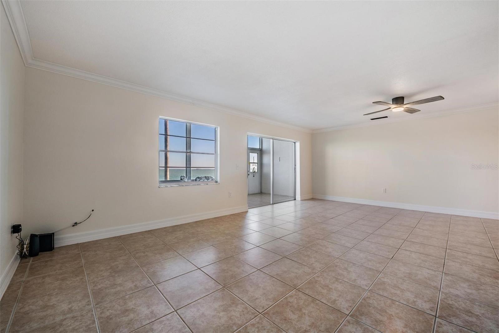 ROYAL STEWART ARMS - Residential