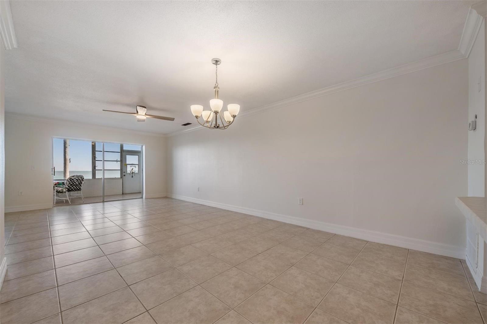 ROYAL STEWART ARMS - Residential