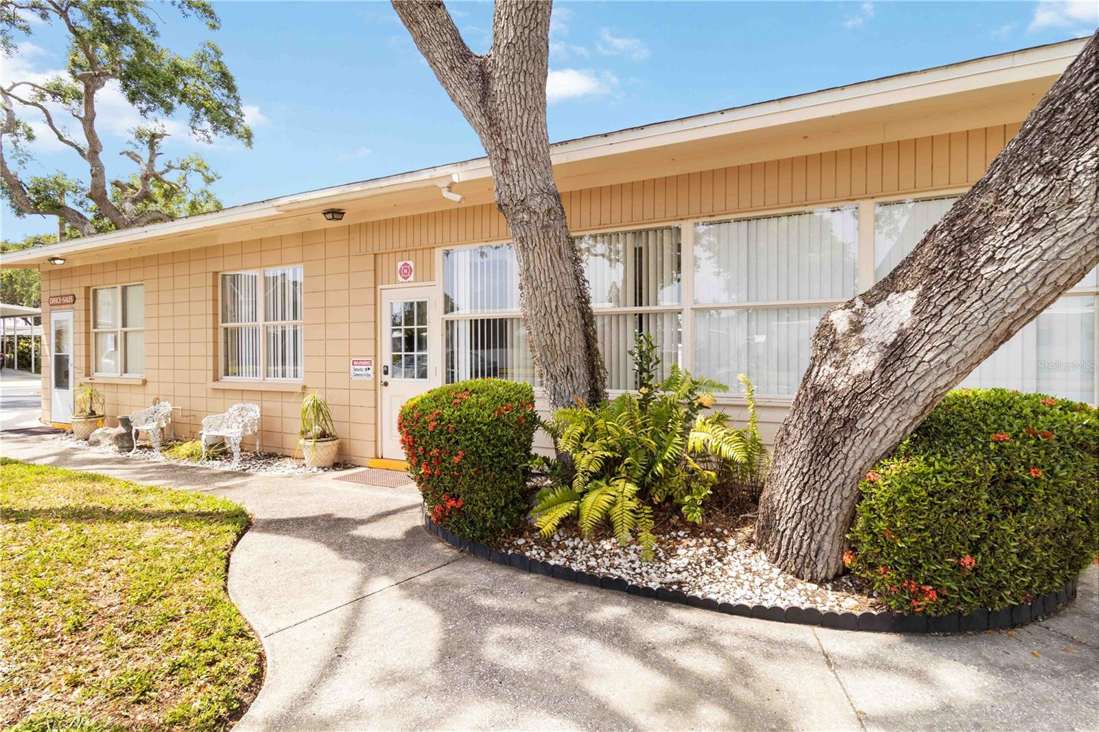 DESOTO PLACE - Residential